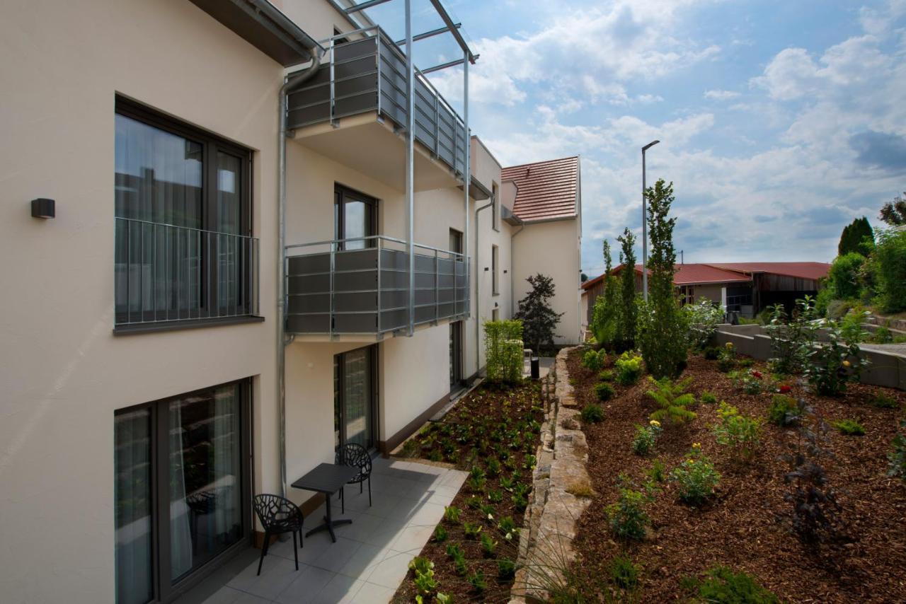 Hotel Zum Gruenen Baum Pfahlheim Exterior photo